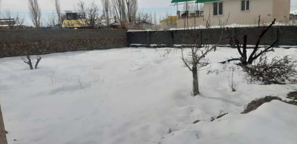 زمین ۷۵۰ متری داخل بافت روستای جابان