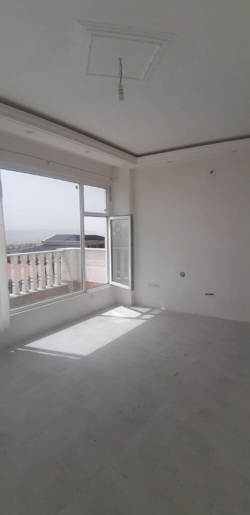 جابان  ویلا داخل بافت 230متر بامجوز