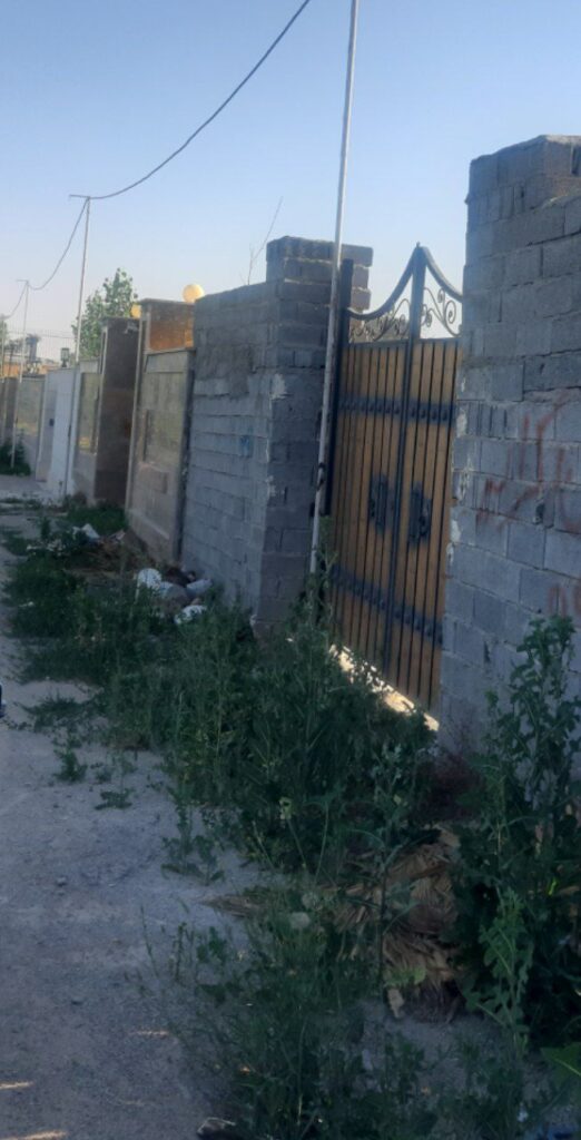 جابان باغچه 300متری دیوارشده