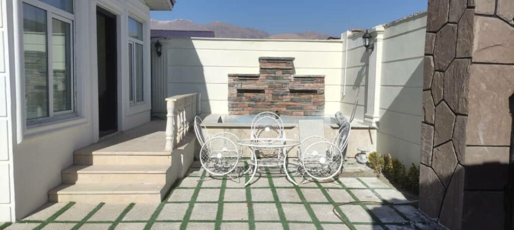 جابان فروش ویلا 250 متری وبنا 70متری