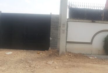 جابان زمین 800متری دیوارشده