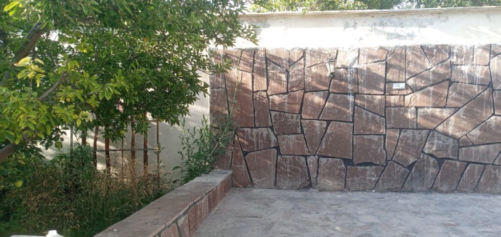 جابان باغچه ویلایی300متری و70متر ویلا نقلی