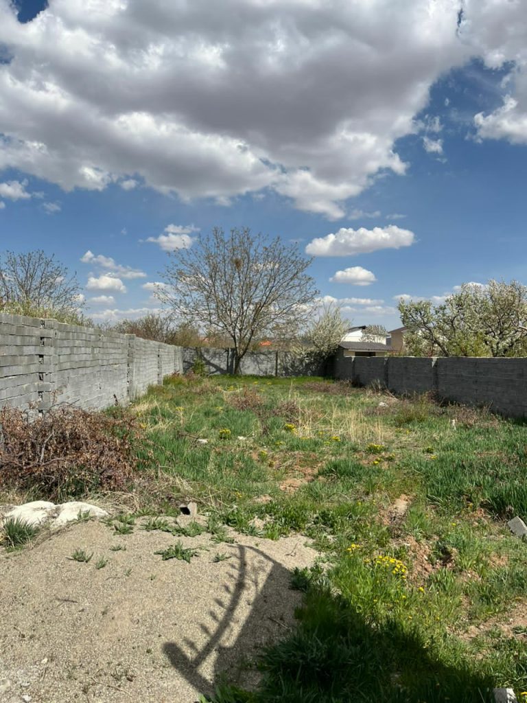 جابان باغچه 500 متر دیوار شده قیمت بسیار مناسب