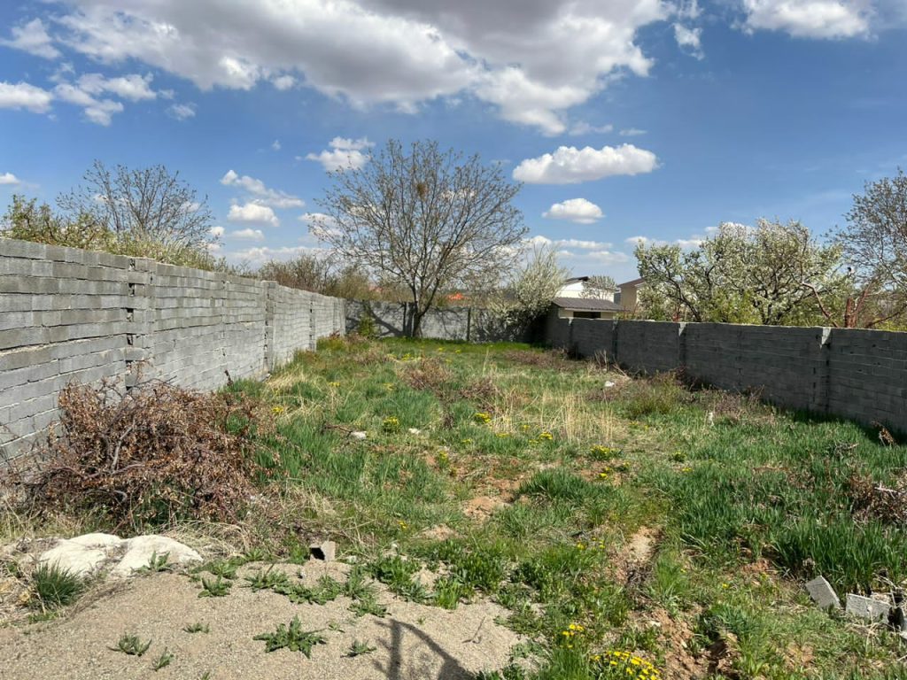 جابان باغچه 500 متر دیوار شده قیمت بسیار مناسب