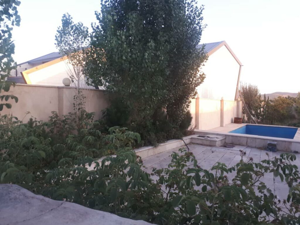 جابان ویلا 700 متری