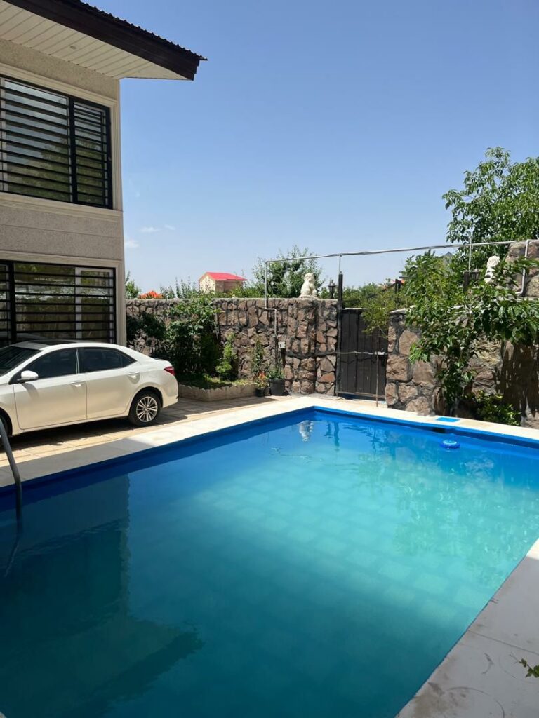 جابان   ویلا دوبلکس داخل بافت