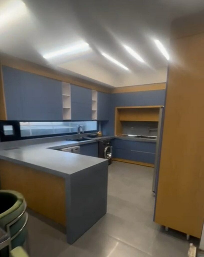 جابان  ویلا 350 متر 250 متر دوبلکس و روف با ویو عالی