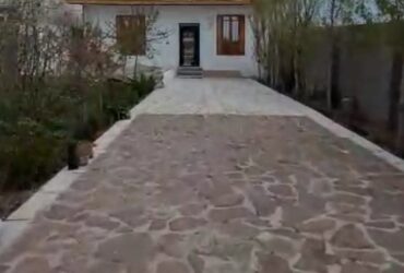 جابان  باغچه با بنا قدیمی سند تکبرک