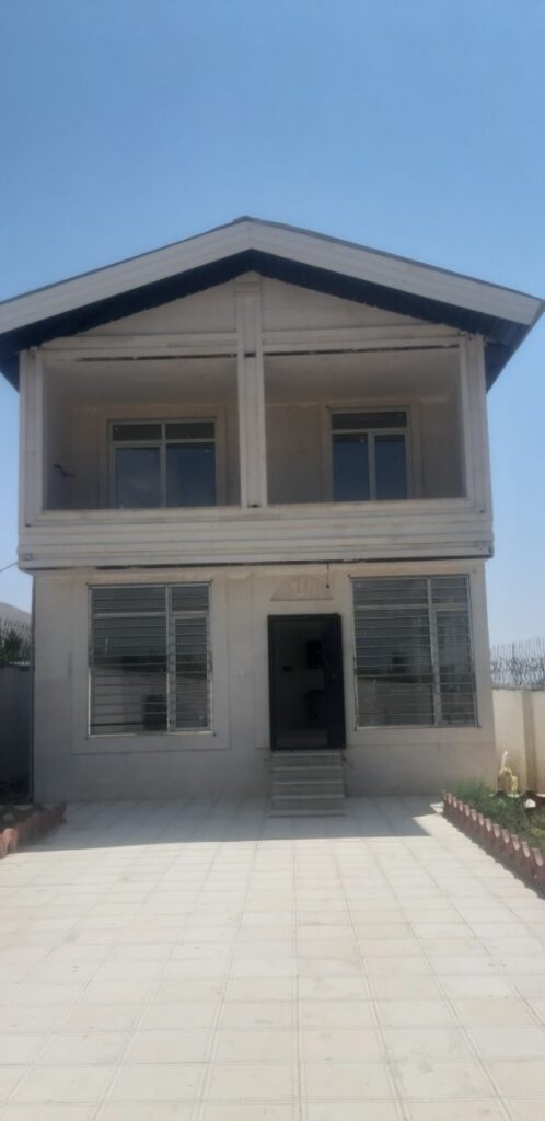 جابان  ویلا 250 متر زمین 120 متر دوبلکس