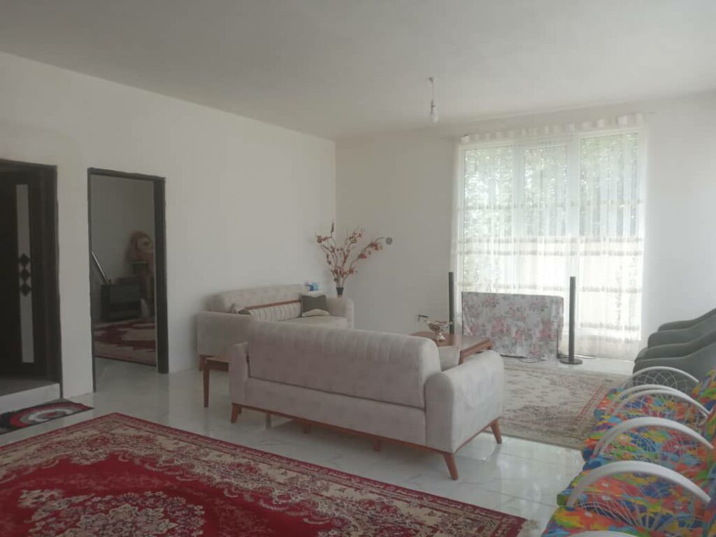 جابان ویلا 450 متر زمین100 متر بنا